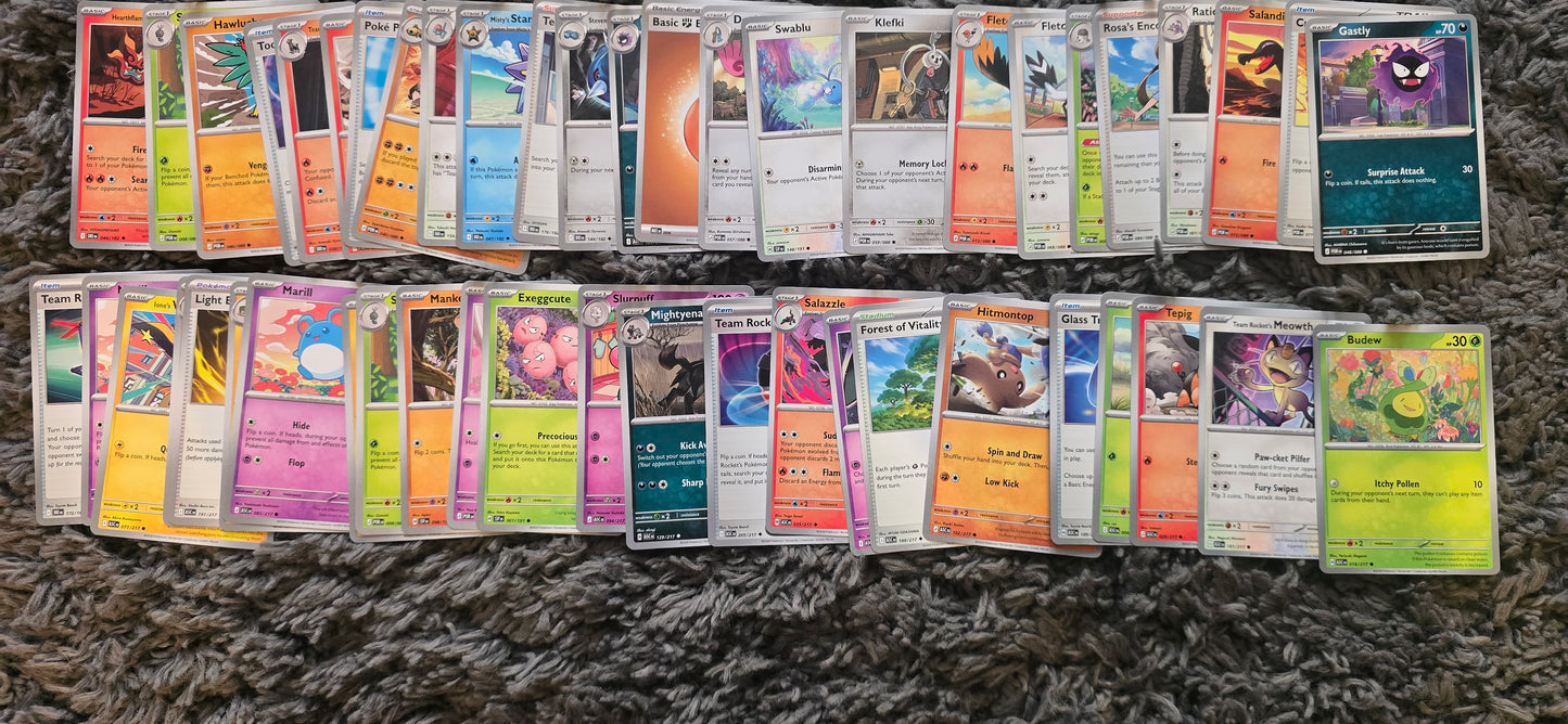 100 Random Pokémon Bulk Cards – Non Holographic – Mixed Sets